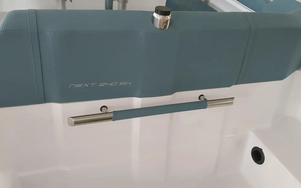 slider 19 Ranieri Next 240 Sh