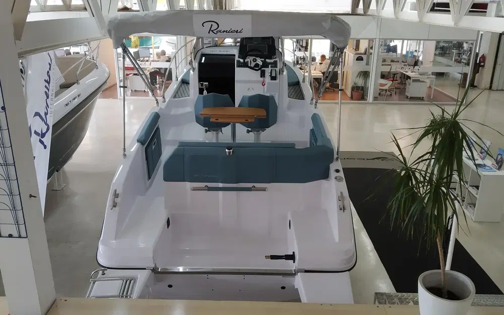 slider 4 Ranieri Next 240 Sh