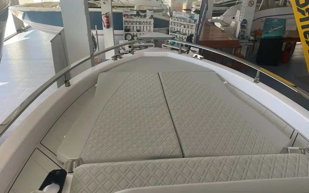 slider 1 Ranieri Next 275 Lx