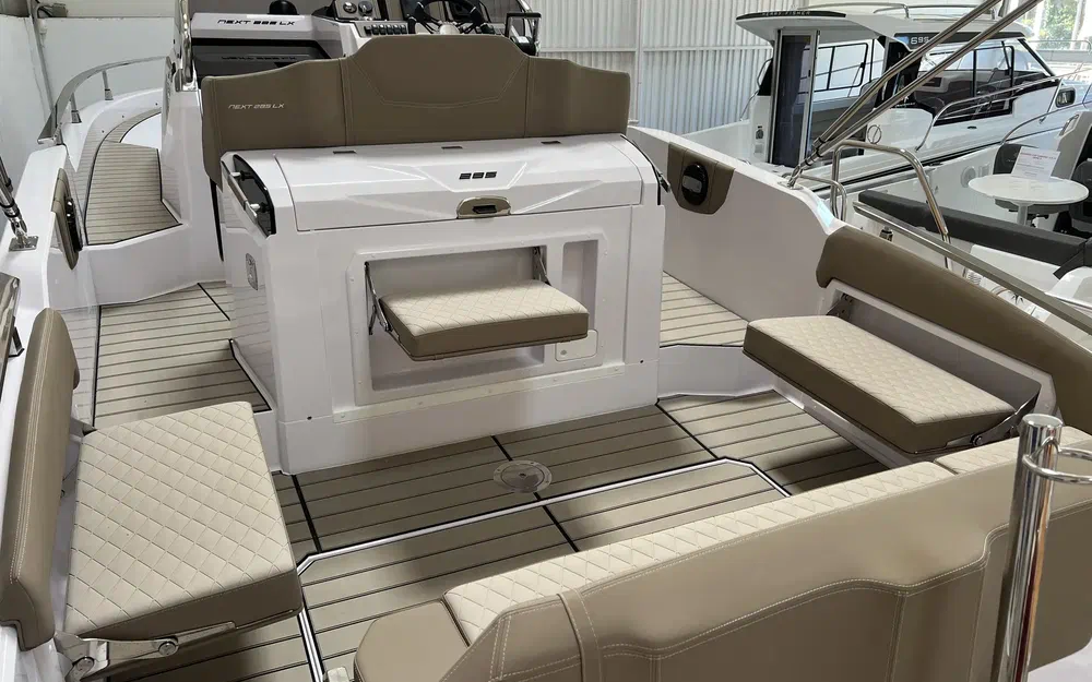 slider 9 Ranieri Next 285 Lx