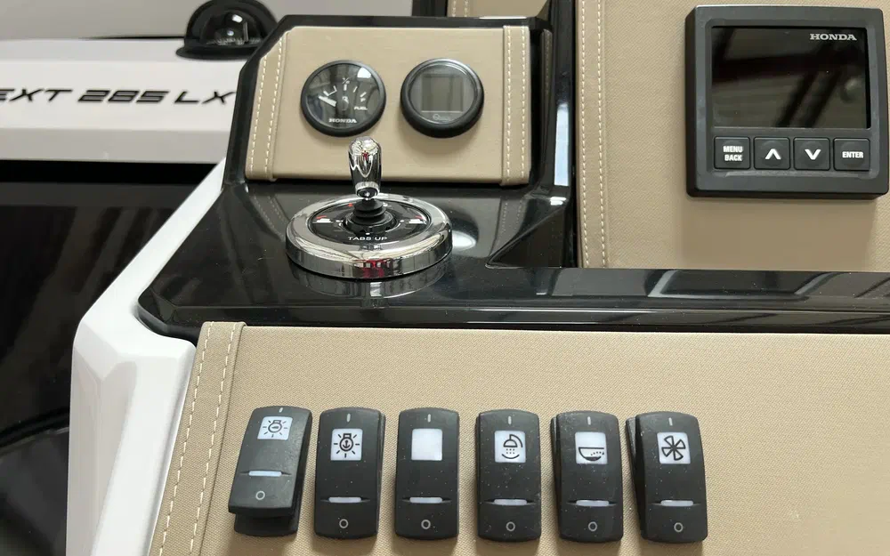 slider 24 Ranieri Next 285 Lx