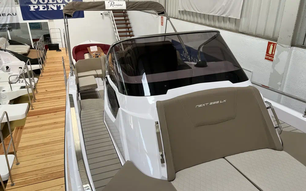 slider 33 Ranieri Next 285 Lx