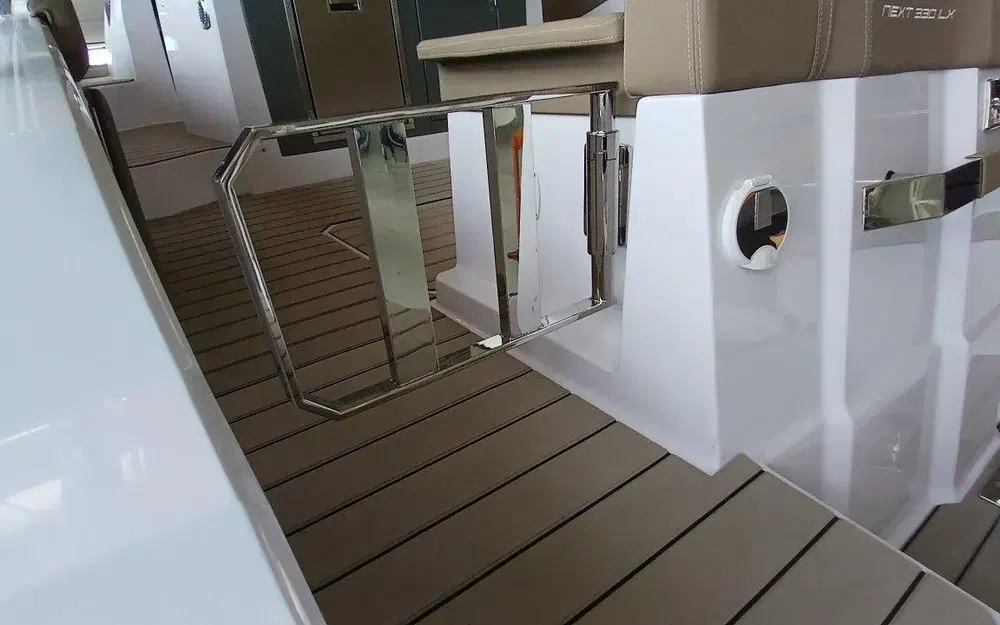 slider 35 Ranieri Next 330 Lx