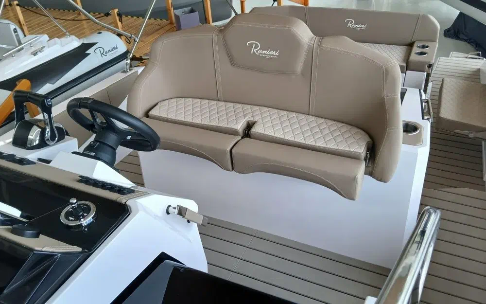 slider 3 Ranieri Next 330 Lx