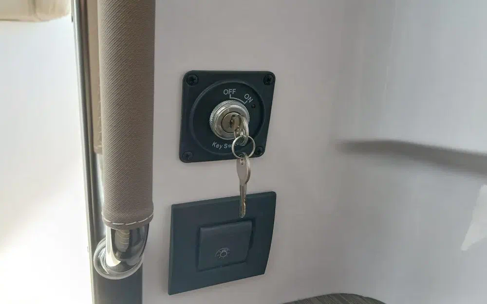 slider 44 Ranieri Next 330 Lx