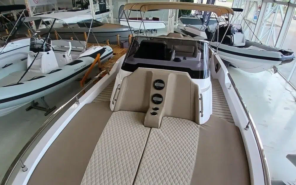 slider 7 Ranieri Next 330 Lx