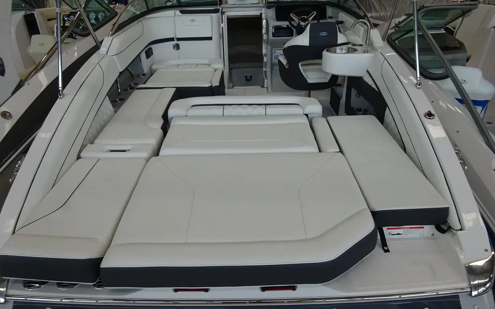 slider 19 Regal LS4C