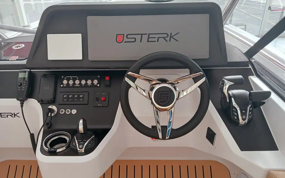 slider 8 Sterk 31 RC Super Sport