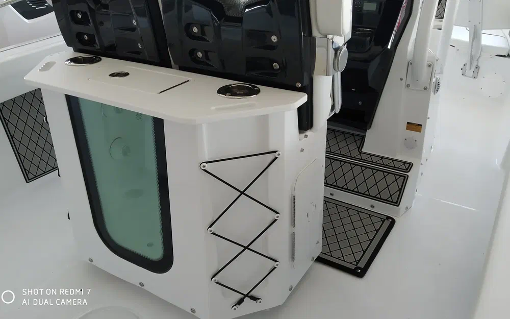 slider 19 Wellcraft Fisherman 242