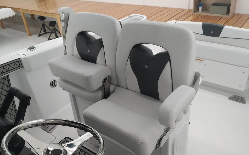 slider 6 Wellcraft Fisherman 262