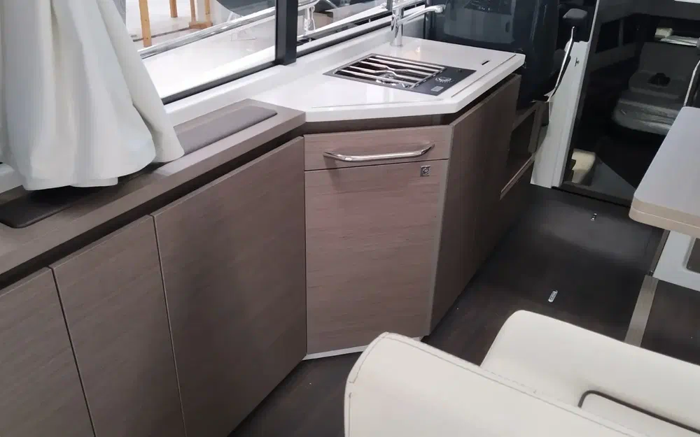 slider 9 Wellcraft 355