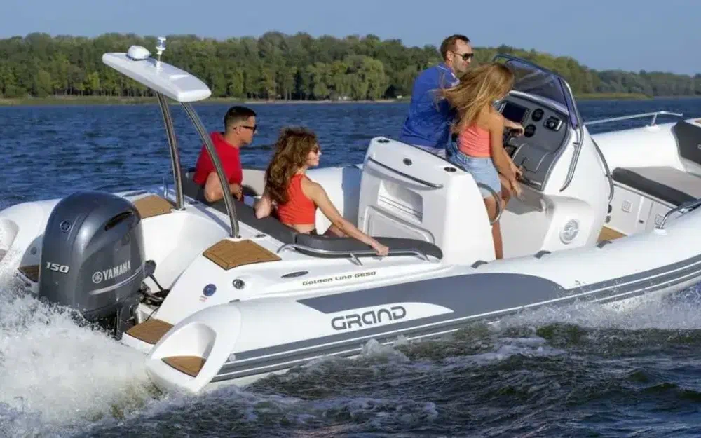 slider 9 Grand Golden Line G650