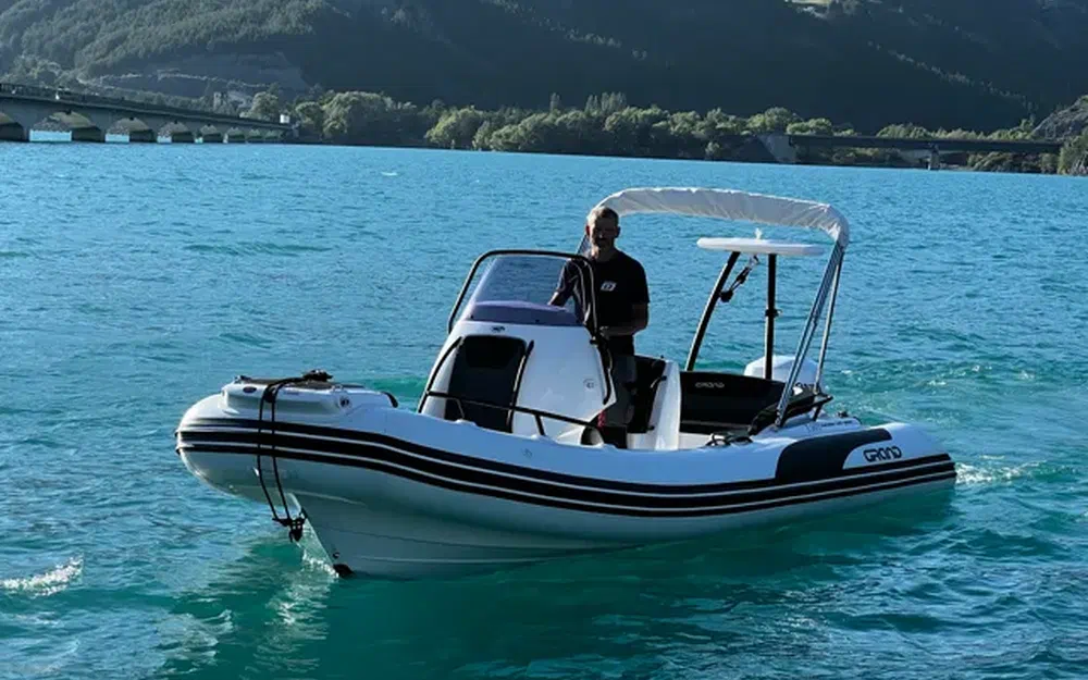 slider 14 Grand Golden Line G650