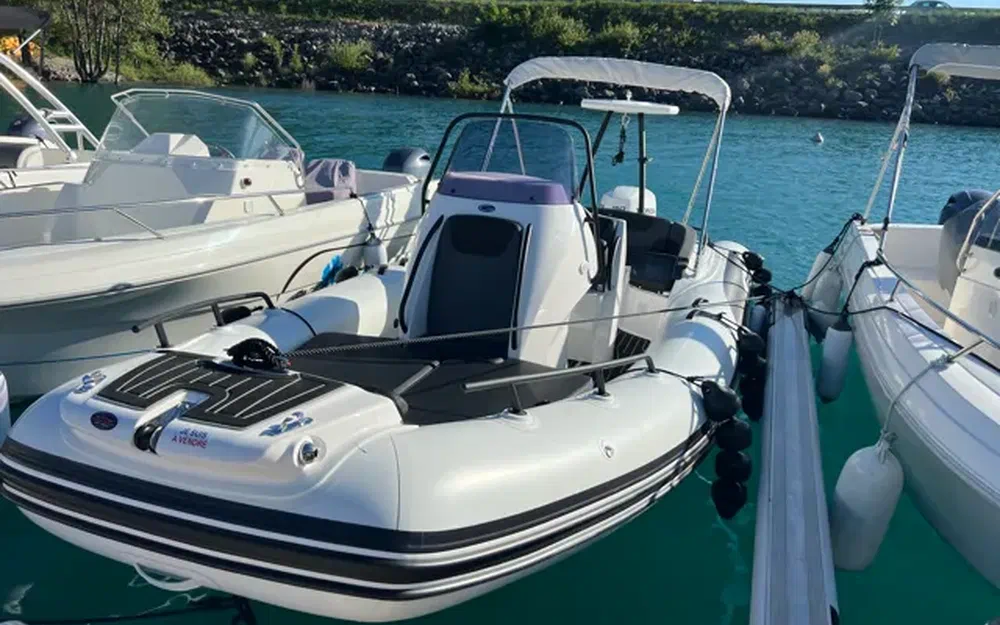 slider 0 Grand Golden Line G650