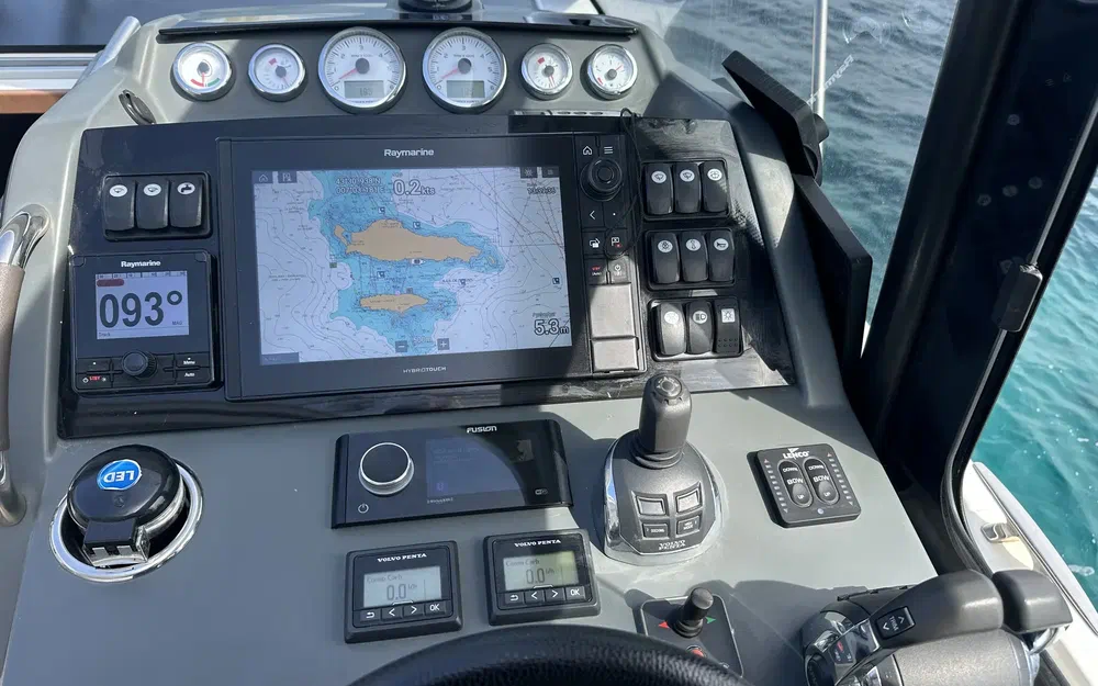 slider 22 Jeanneau Leader 33