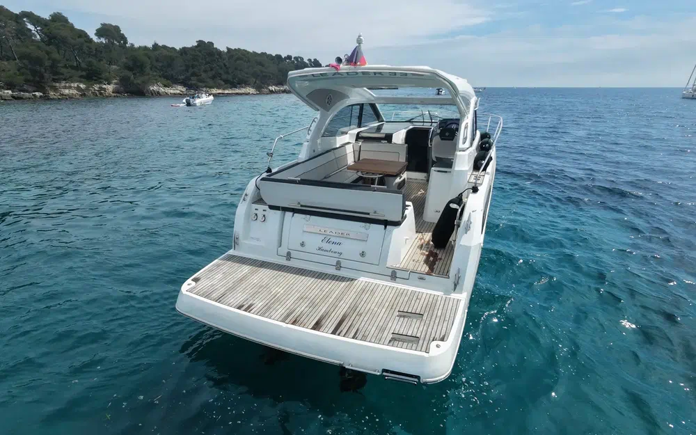 slider 4 Jeanneau Leader 33