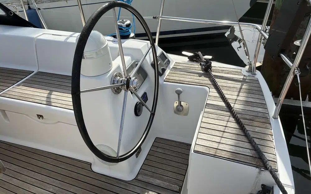 slider 20 Dufour 375 Grand Large Adventure