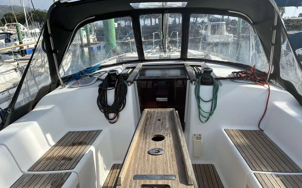 slider 21 Dufour 375 Grand Large Adventure