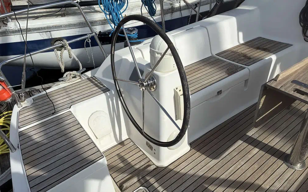 slider 22 Dufour 375 Grand Large Adventure