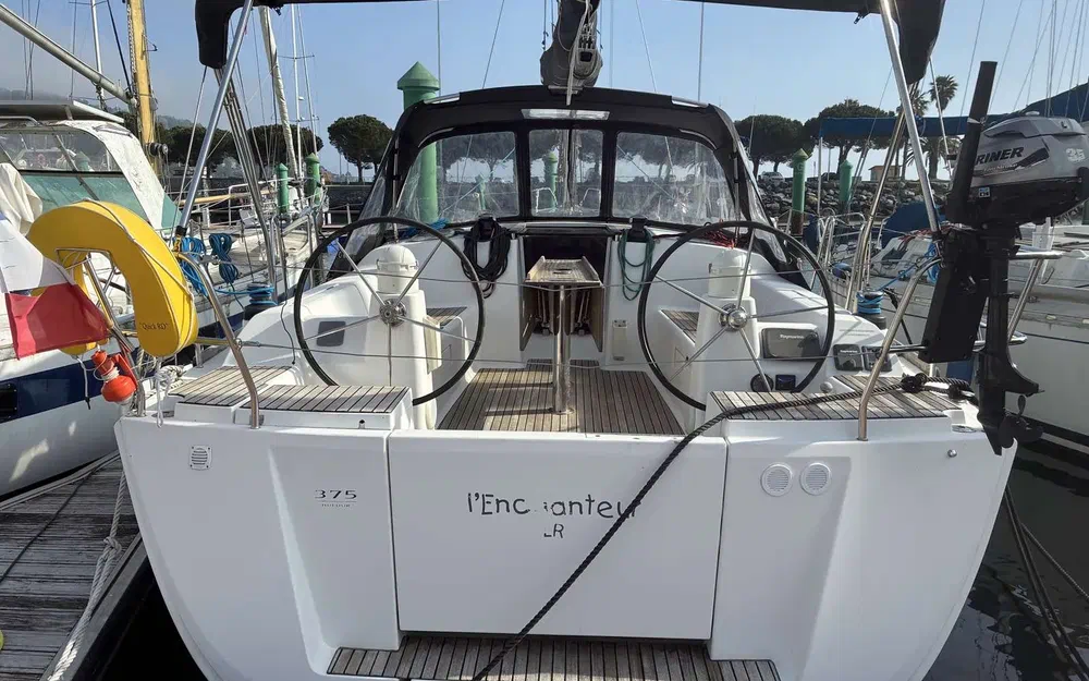 slider 1 Dufour 375 Grand Large Adventure