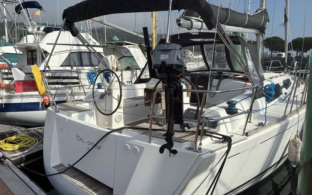 slider 2 Dufour 375 Grand Large Adventure