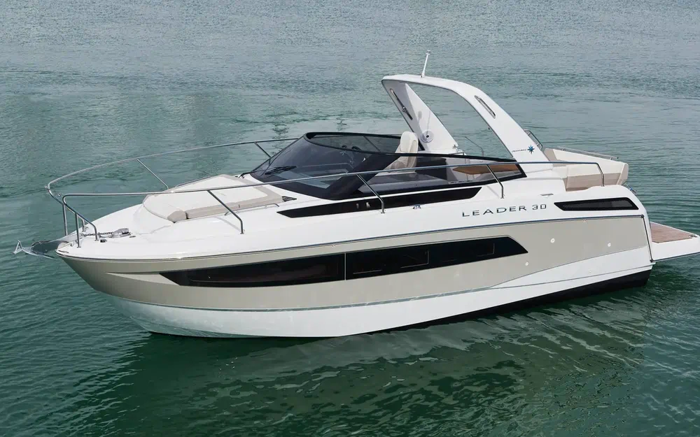 slider 0 Jeanneau Leader 30