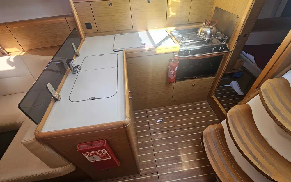 slider 10 Jeanneau Sun Odyssey 36 i