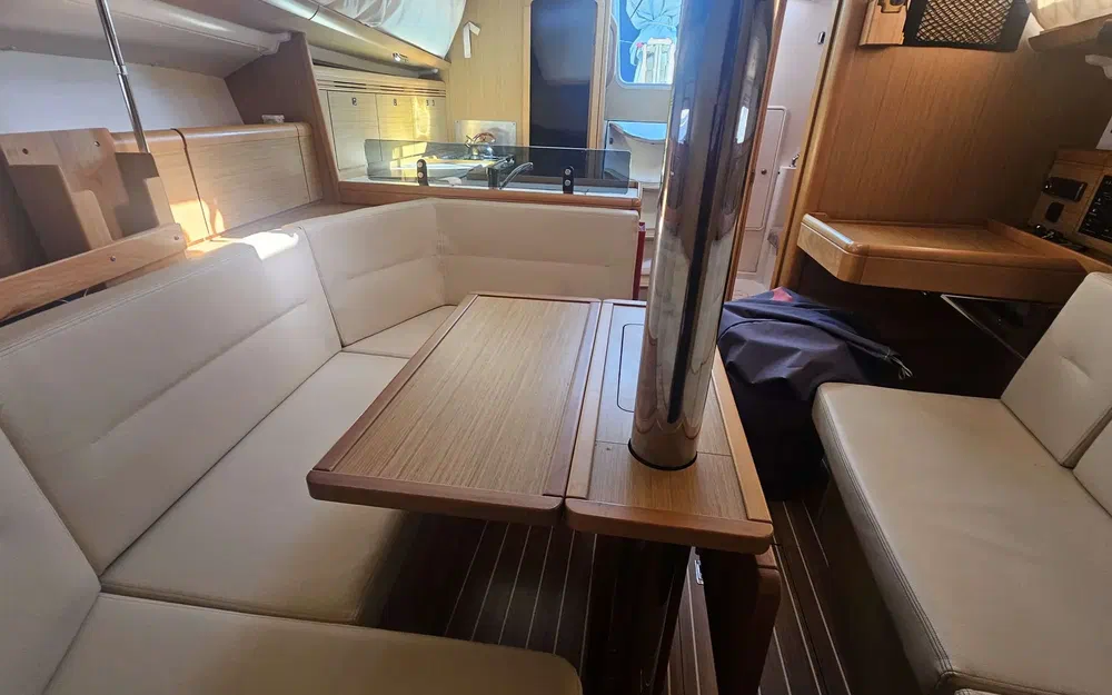 slider 12 Jeanneau Sun Odyssey 36 i