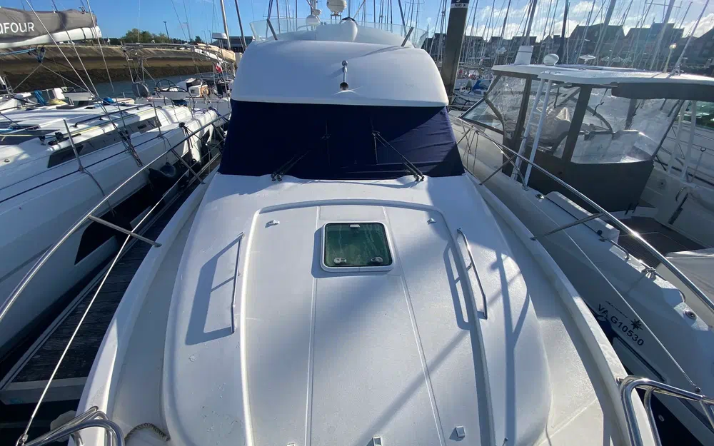 slider 10 Jeanneau Prestige 36 Fly