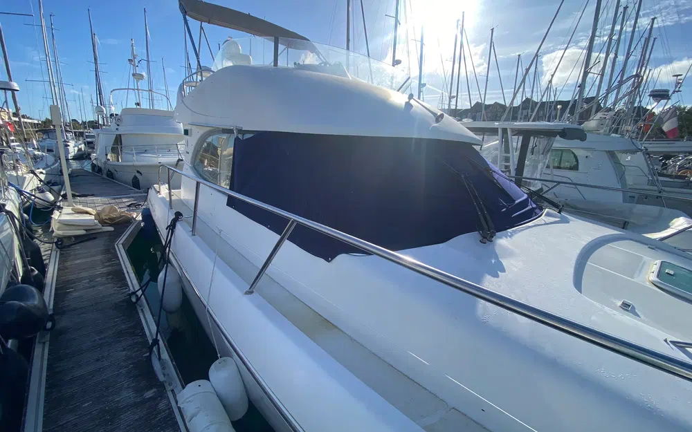 slider 11 Jeanneau Prestige 36 Fly