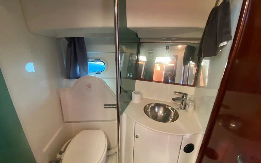 slider 21 Jeanneau Prestige 36 Fly