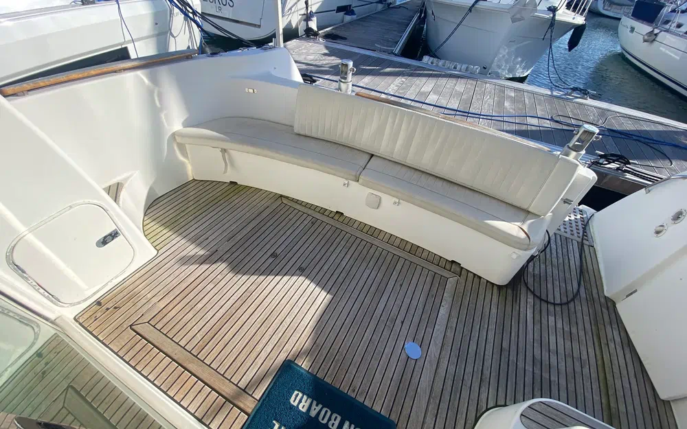 slider 3 Jeanneau Prestige 36 Fly