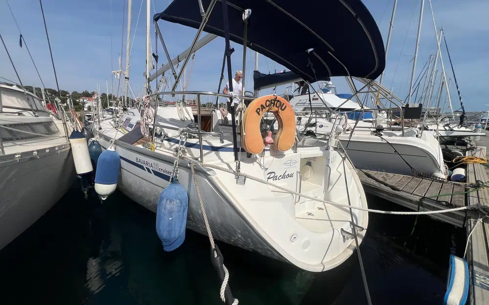 slider 10 Bavaria 33 Cruiser