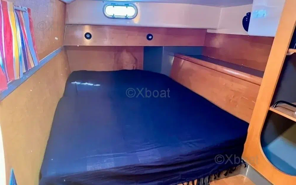 slider 11 Fountaine Pajot Lavezzi 40