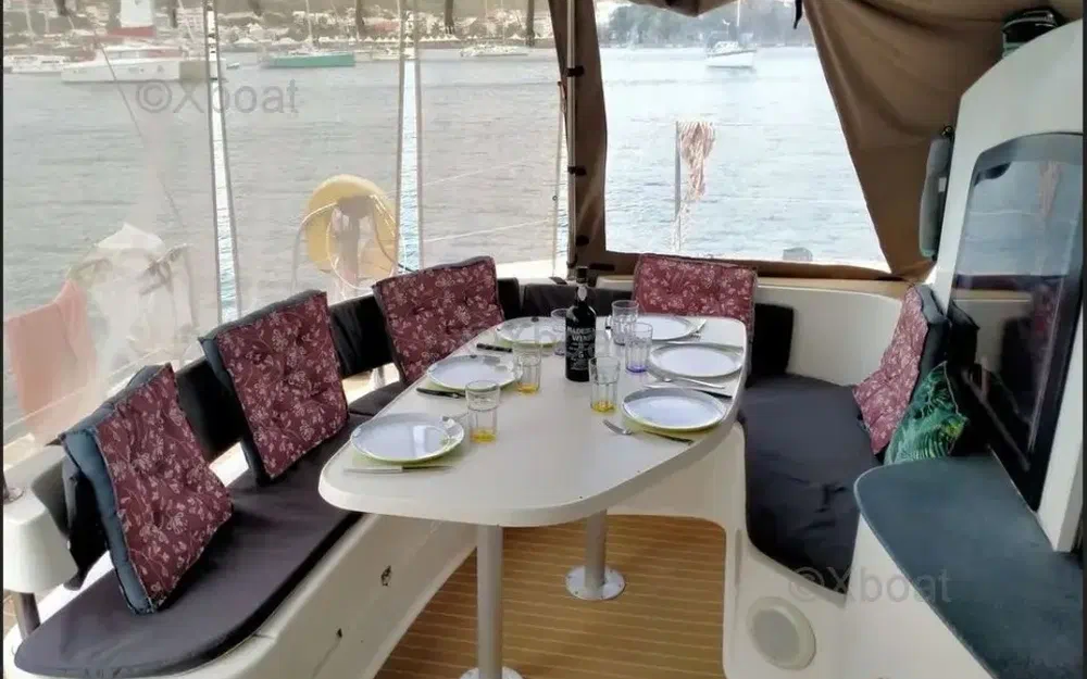 slider 3 Fountaine Pajot Lavezzi 40