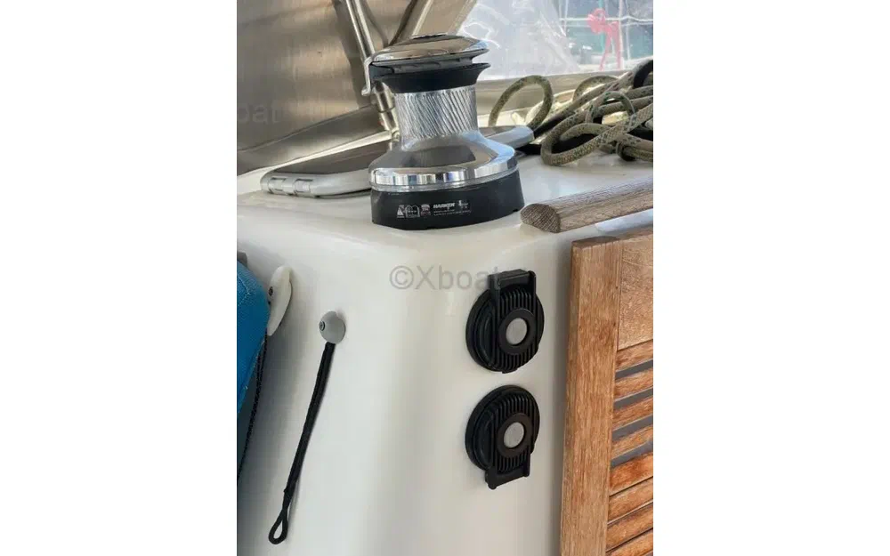 slider 4 Beneteau Oceanis 40