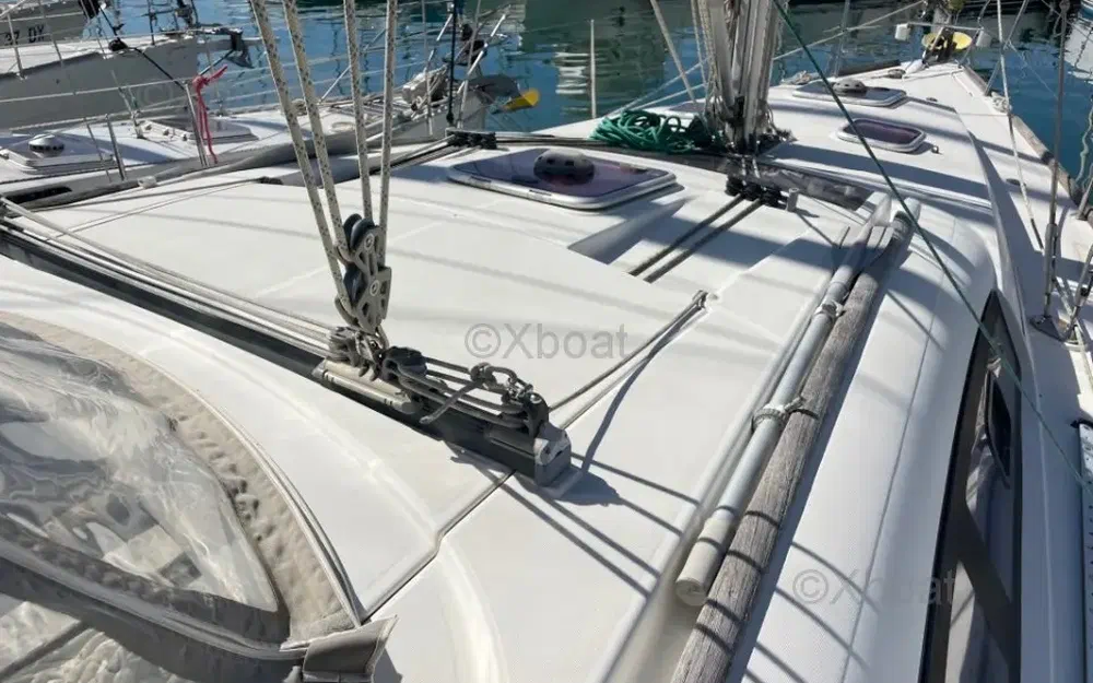 slider 5 Beneteau Oceanis 40