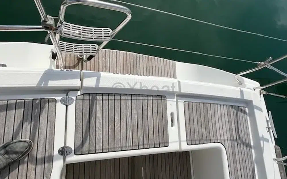 slider 11 Beneteau Oceanis 31