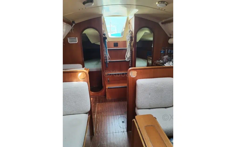 slider 9 Comar Yachts Comet 111