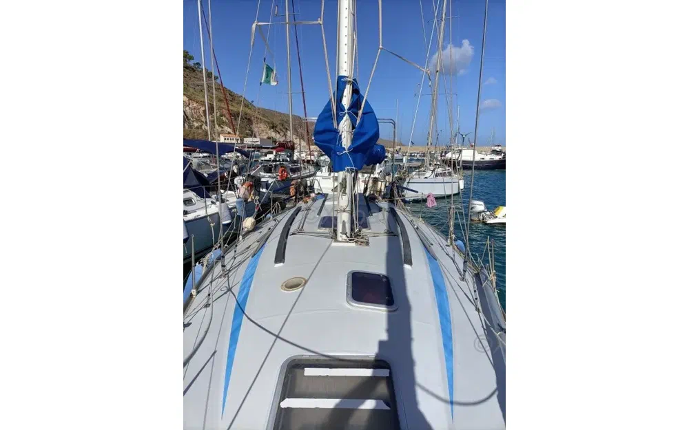 slider 4 Comar Yachts Comet 111