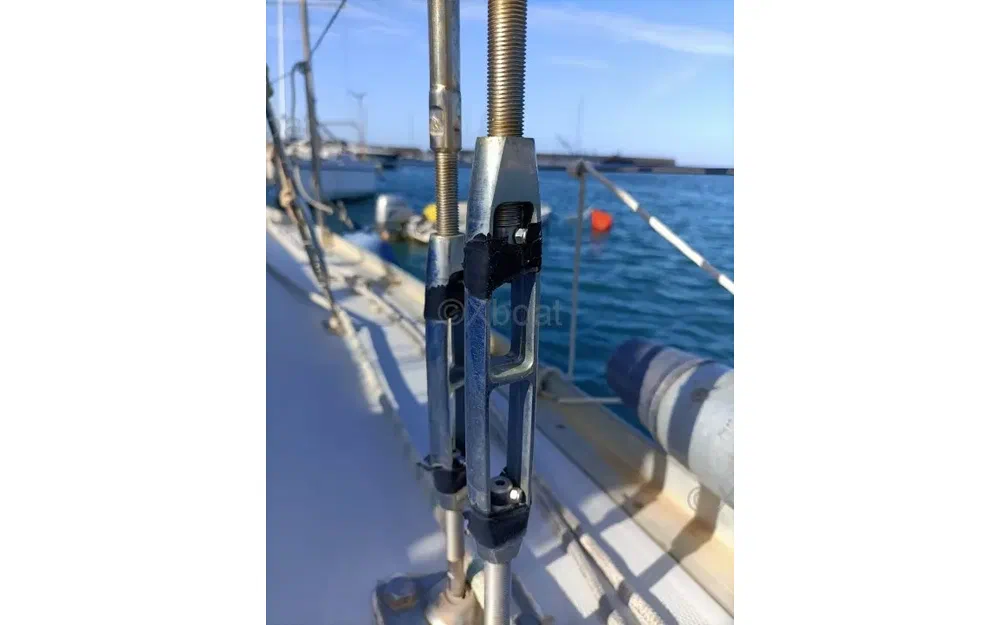 slider 5 Comar Yachts Comet 111