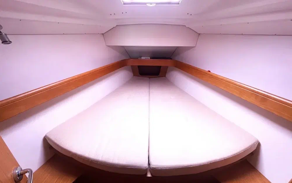 slider 12 Jeanneau Sun Odyssey 39 i