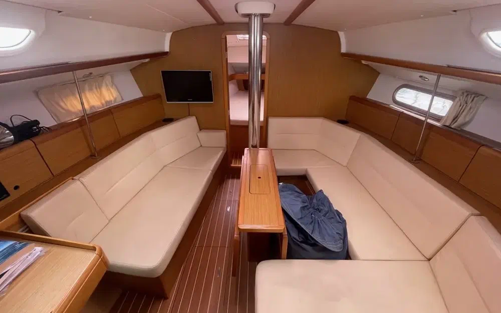 slider 7 Jeanneau Sun Odyssey 39 i