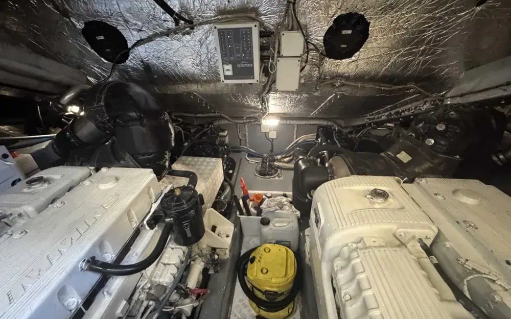 slider 34 Cayman 57 HT