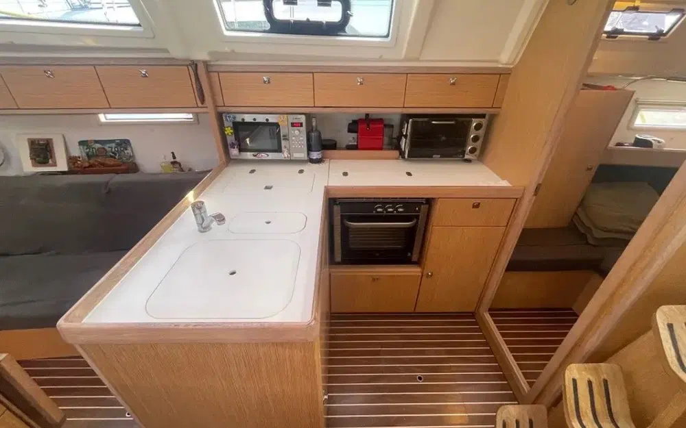 slider 17 Bavaria Cruiser 37