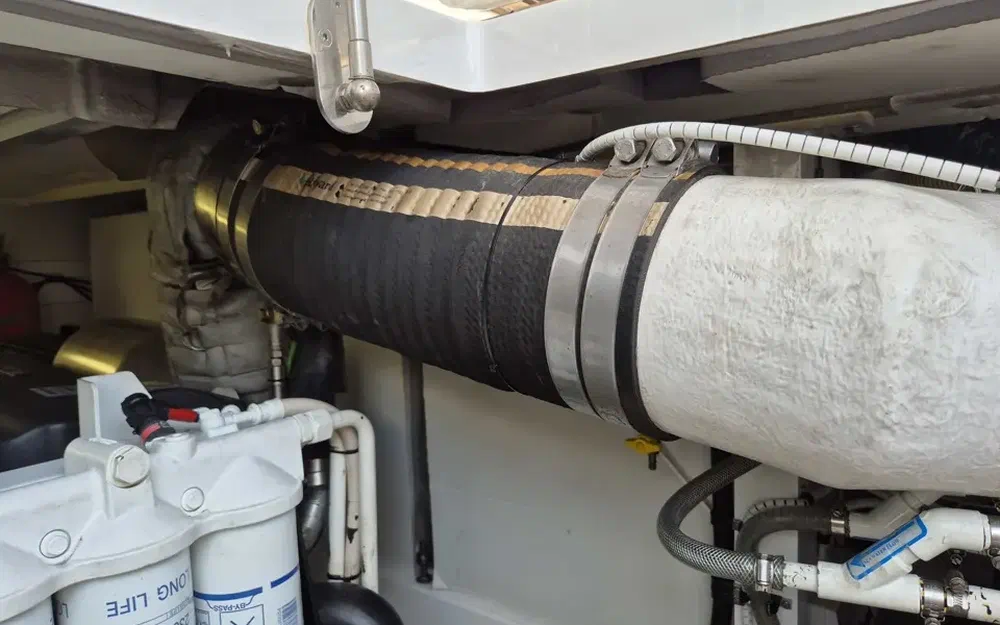 slider 38 Fairline Phantom 48