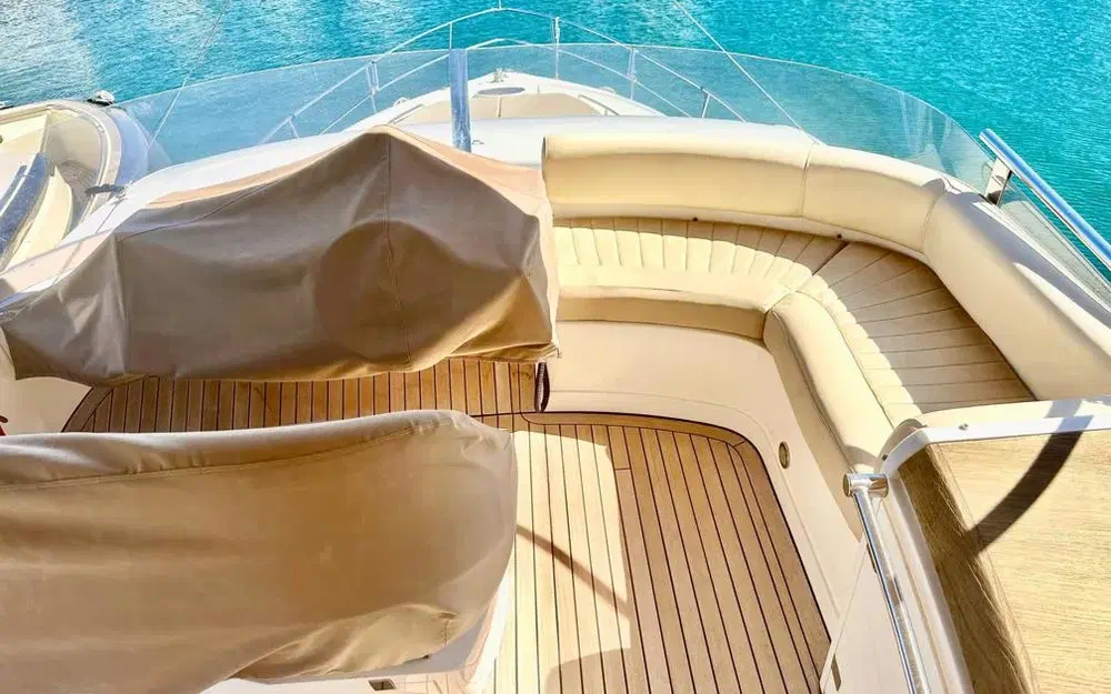 slider 5 Fairline Phantom 48