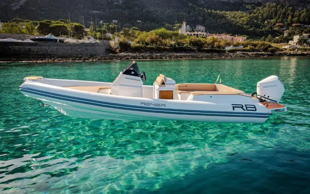 slider 0 Renier R8 Tourer