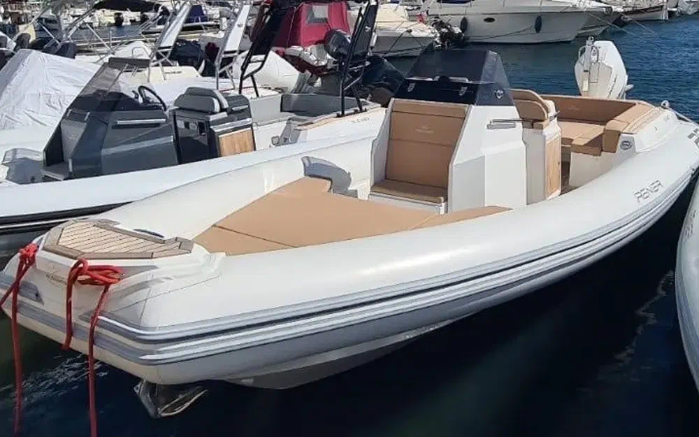 slider 2 Renier R8 Tourer