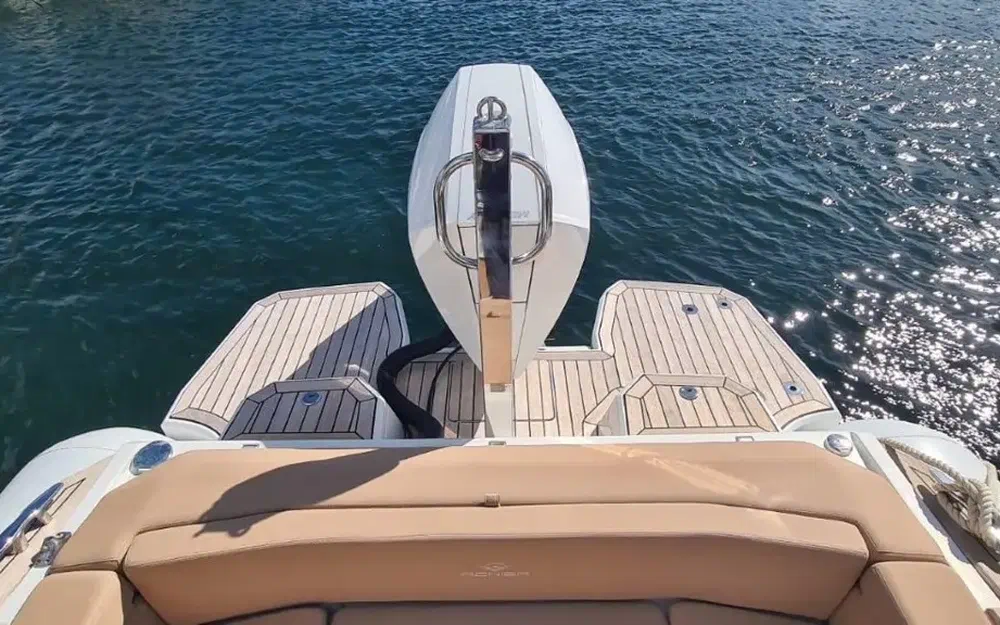 slider 6 Renier R8 Tourer